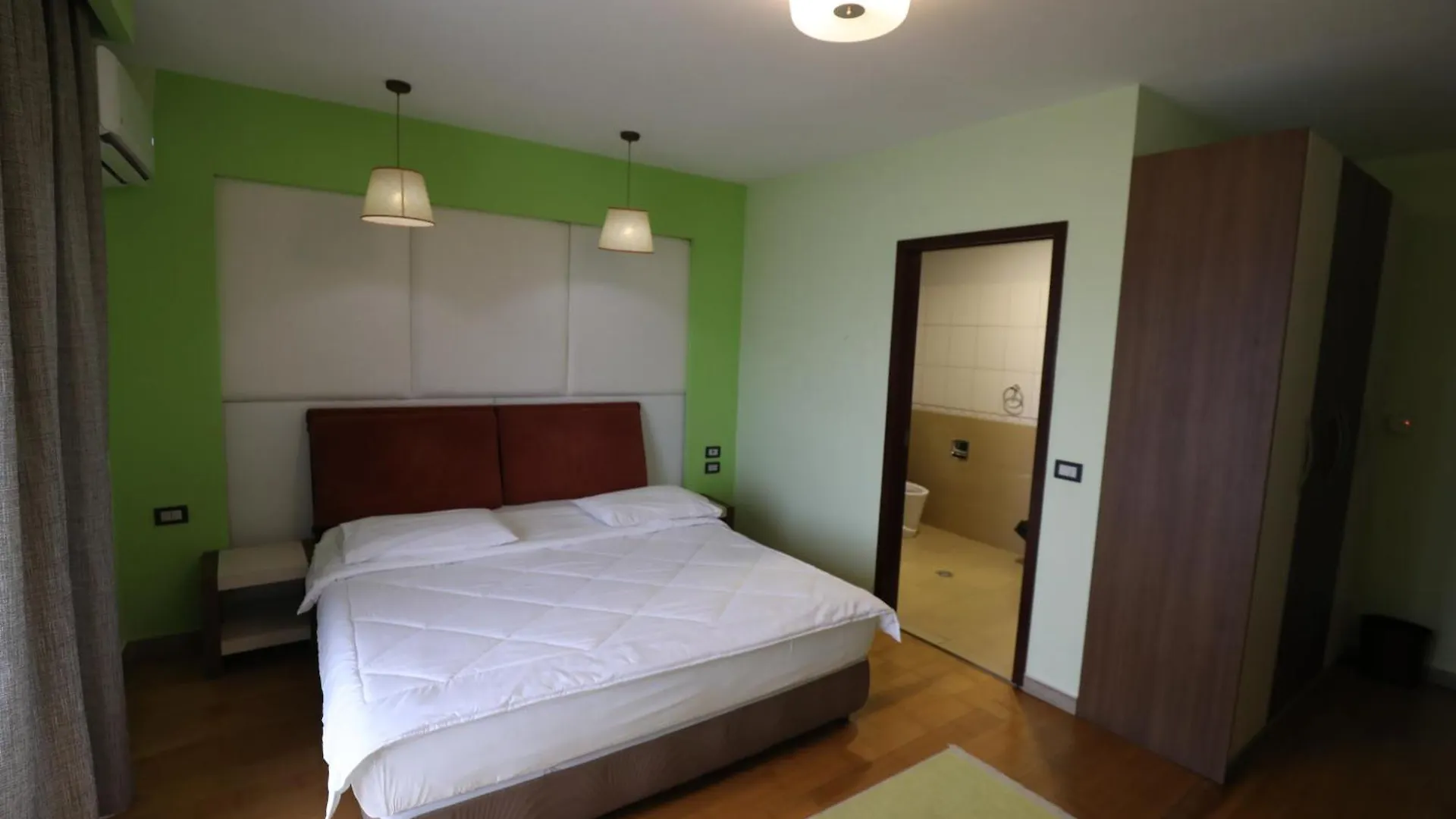 Hotel 1 Maji Pogradec