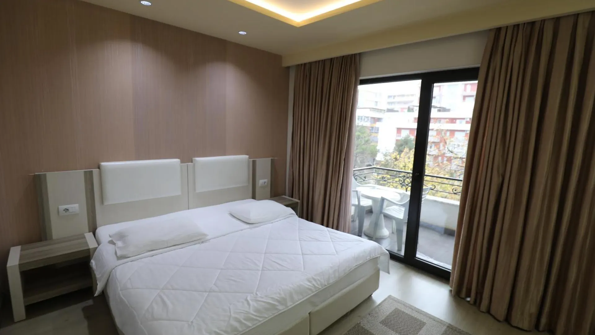 Hotel 1 Maji Pogradec