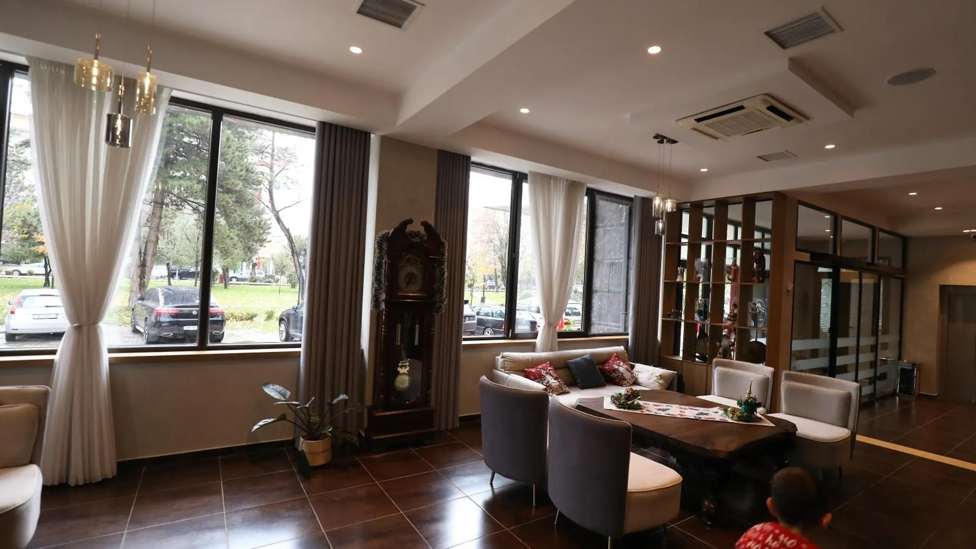 Hotel 1 Maji Pogradec