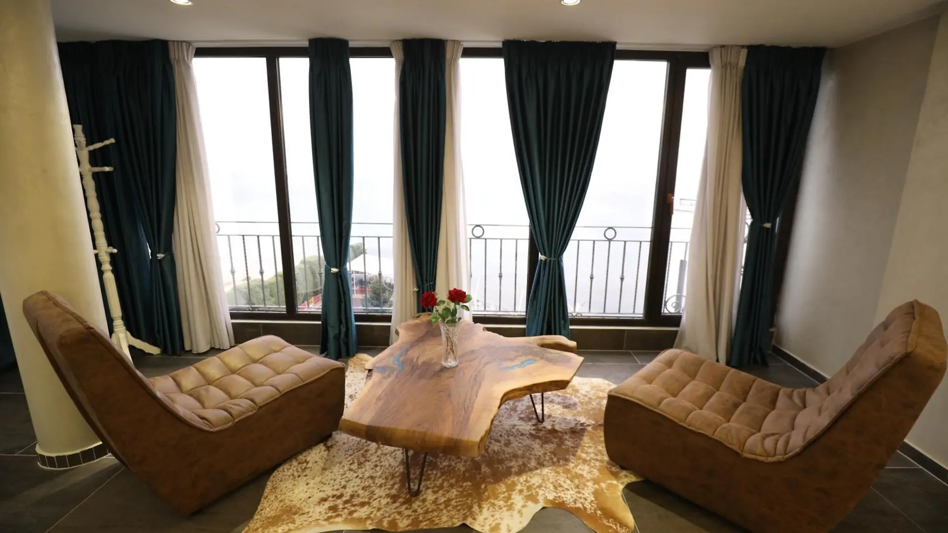 Hotel 1 Maji Pogradec
